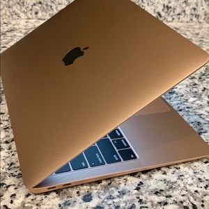 MacBook Air 13 inch laptop with Touch ID-